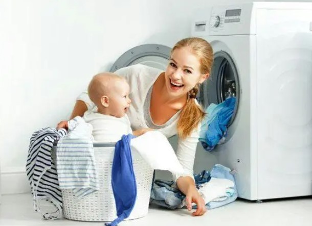 شتشوی لباس کودک