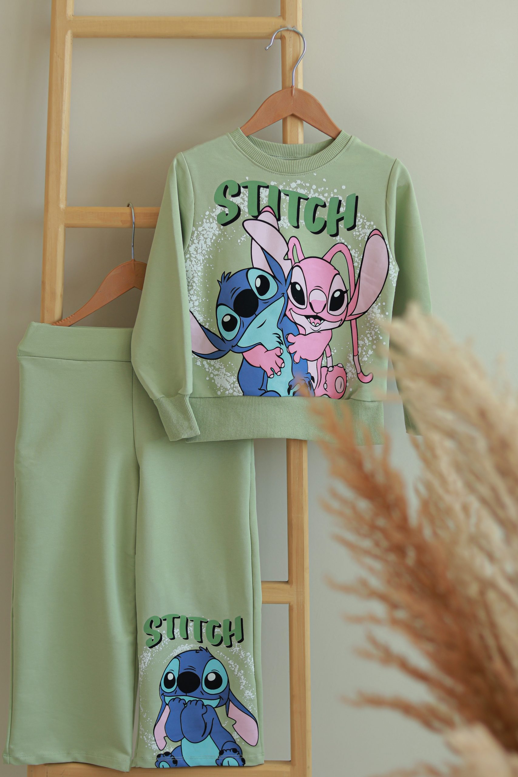 ست راحتی استیچ سبز (4) ست راحتی استیچ سبز (4)