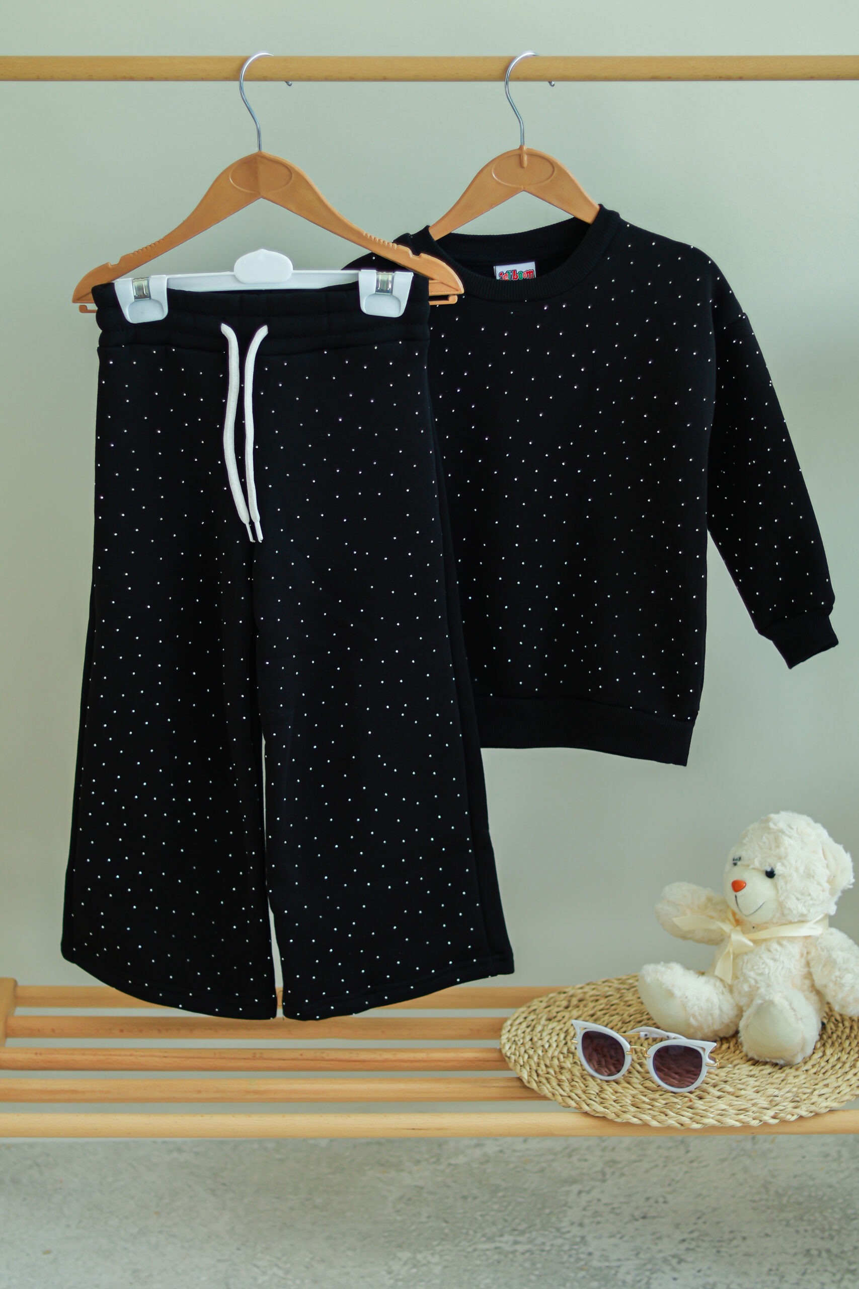 ست راحتی دخترانه نگین ست راحتی دخترانه نگین