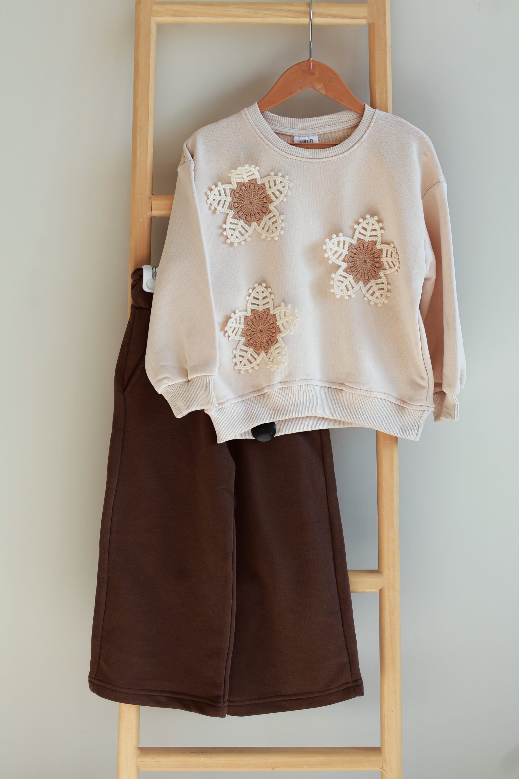 ست راحتی دخترانه نیلو ست راحتی دخترانه نیلو