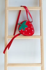 کیف دوشی توت فرنگی