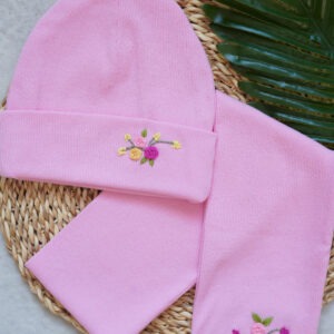 شال و کلاه گلدوزی نرگس صورتی (3)