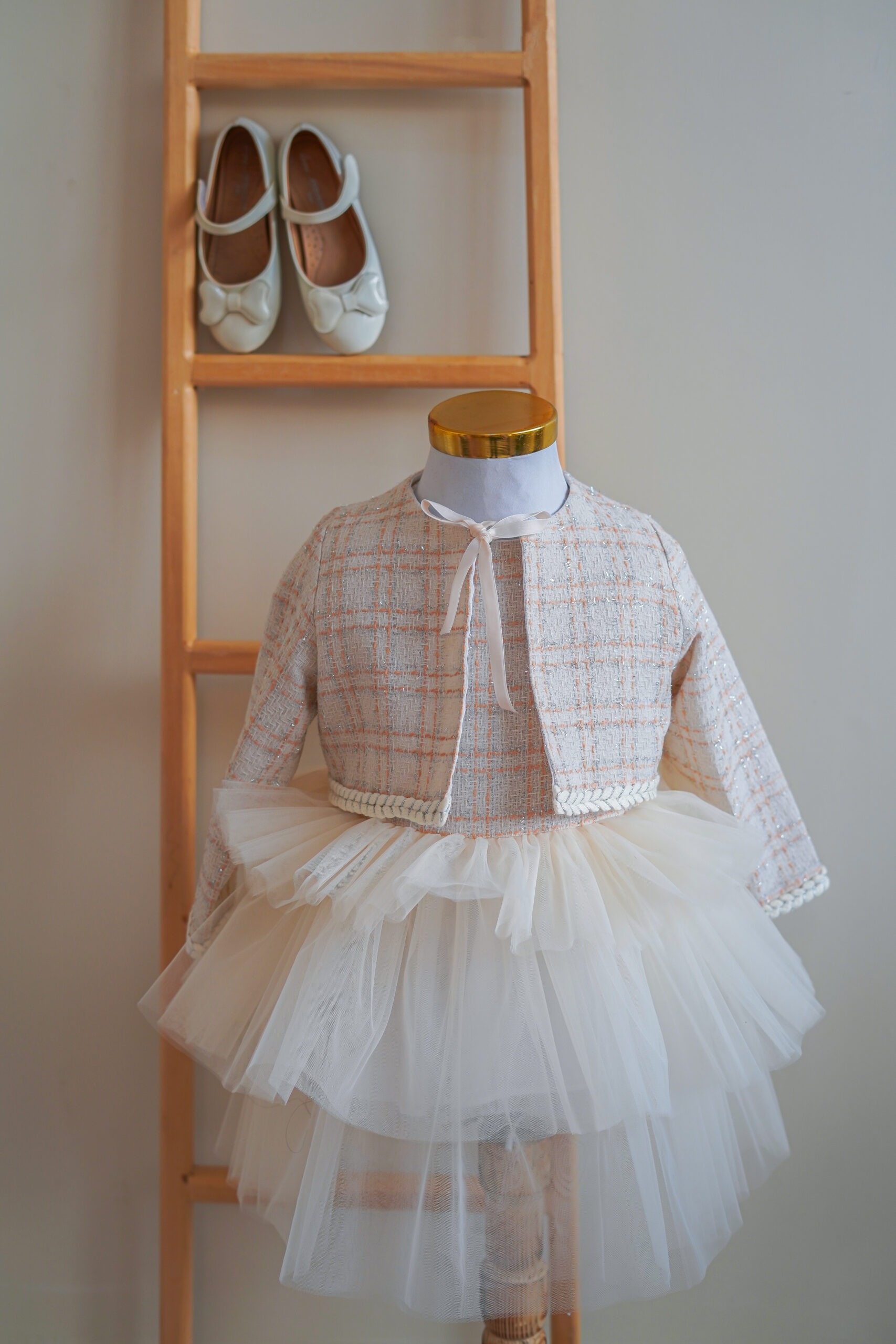 کت و سارافون گلاریس